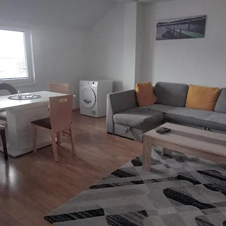 Flamanita Apartments Скопие Екстериор снимка