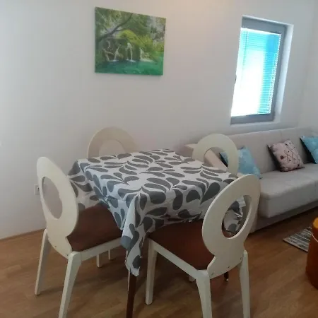 Flamanita Apartments Скопие Екстериор снимка