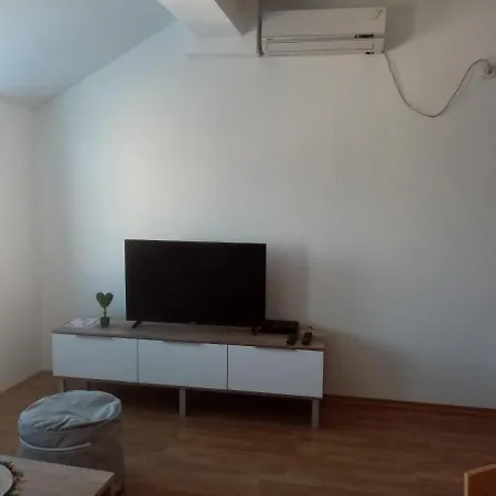 Flamanita Apartments Скопие Екстериор снимка