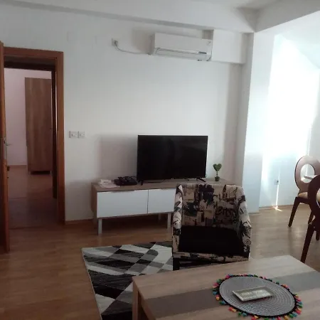 Flamanita Apartments Скопие Екстериор снимка